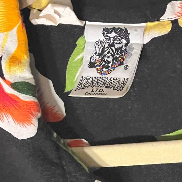 Pennington Ltd Vintage Hawaiian  button front shirt Hula girl on back size xl - Picture 2 of 3